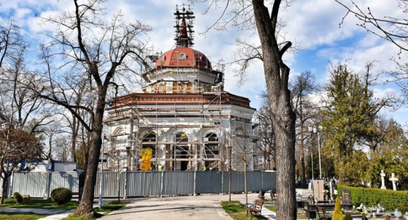Remont kaplicy na cmentarzu – jest szansa, że będzie gotowa do końca roku