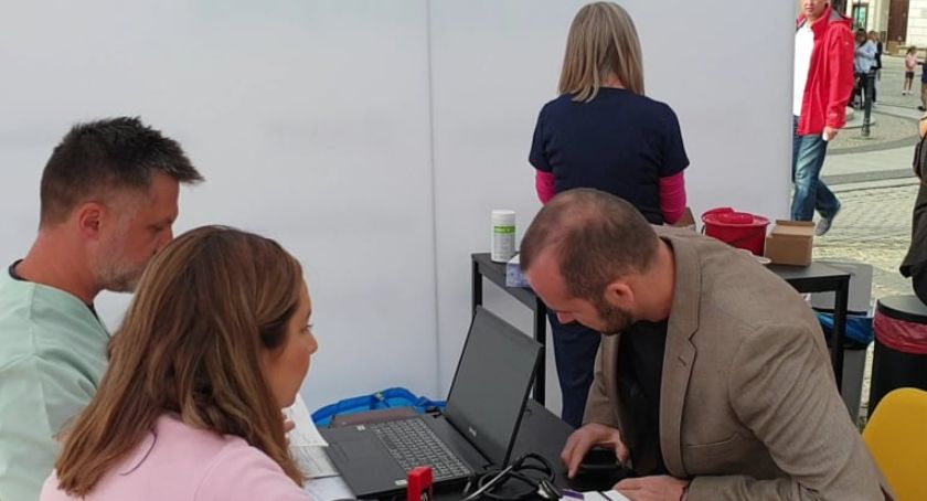 Ponad połowa legniczan zaszczepiła się przeciw Covid-19 – publikujemy najnowsze statystyki