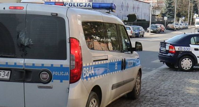 Poszedł na grzyby i nie wrócił do domu. 71-latek zgubił się w lesie pod Legnicą