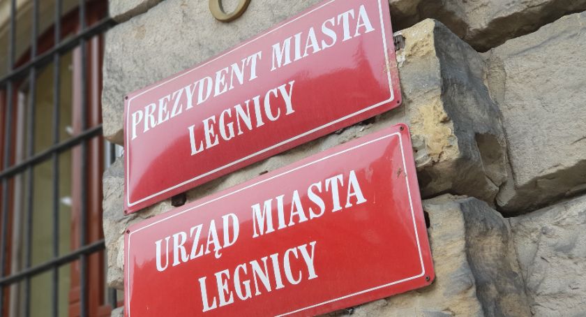 Legnica szuka banku. Prezydent miasta ogłosił przetarg – czego dotyczy?
