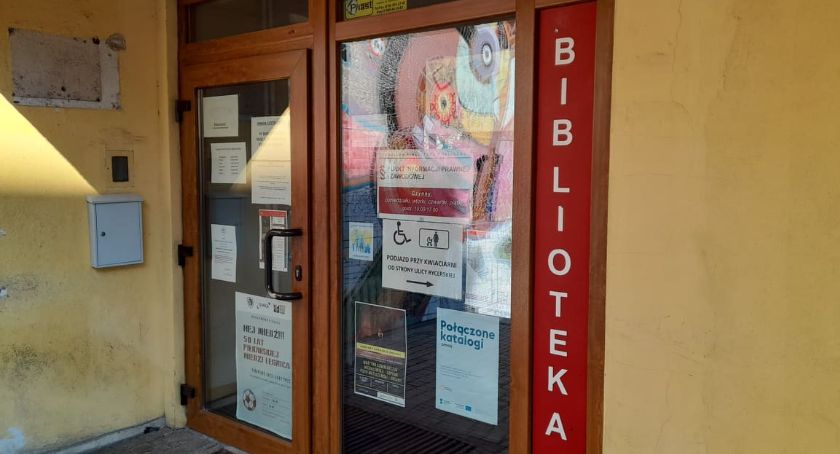 W Legnickiej Bibliotece Publicznej pracuje się za … najniższą krajową!