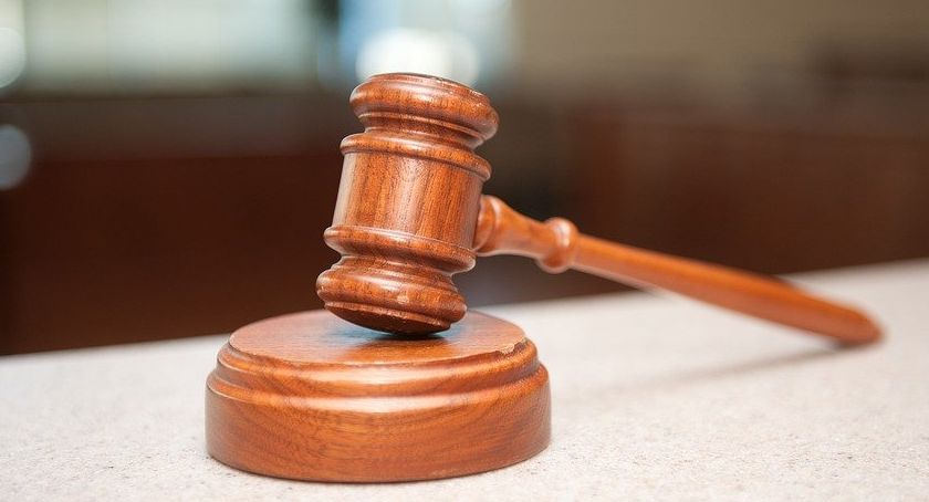 Adwokat z Legnicy skazany na trzy lata więzienia. Wyrok jest prawomocny