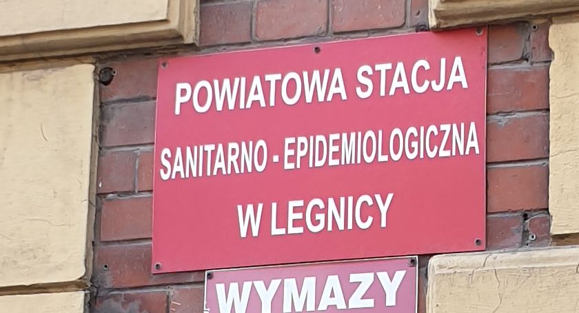 Blisko 4 tys. mieszkańców regionu legnickiego objętych kwarantanną - aktualna sytuacja epidemiczna