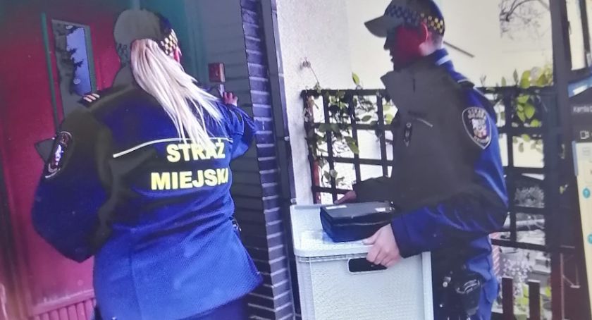 Strażnicy miejscy wyruszają na kontrole mieszkań legniczan. Będą surowe mandaty