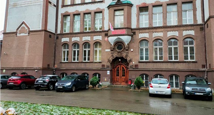 Dwadzieścia dwie legnickie szkoły i przedszkola rozpoczynają tydzień na zdalnym nauczaniu 