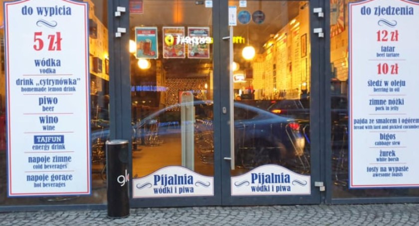 Gdzie w święta wyskoczyć na piwo w Legnicy? Które bary będą otwarte [LISTA]