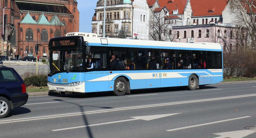 Od 23 do 31 grudnia w Legnicy obowiązuje wakacyjny rozkład jazdy MPK