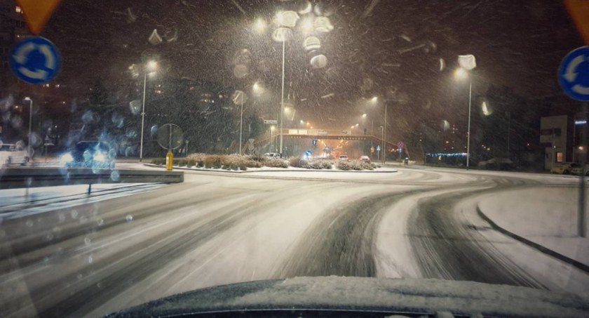 Ostrzeżenie meteorologiczne dla Legnicy. W wigilijną noc będzie bardzo ślisko 