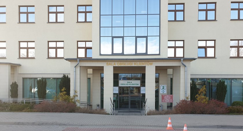 Od 1 lutego można składać w ZUS wnioski o zasiłek 500 plus
