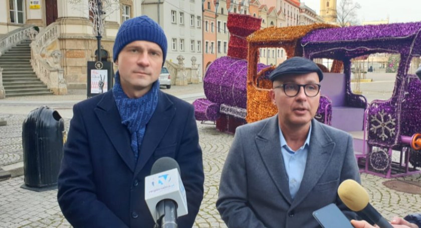 Poseł Robert Kropiwnicki: „Rząd PiS nie dotrwa do końca 2022 roku, będą wybory”