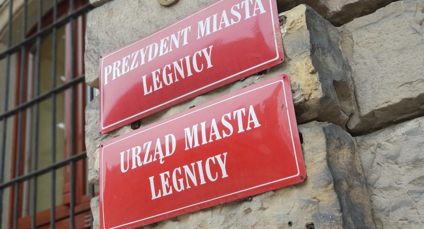 Legnica podpisze z umowę z bankiem na pięć lat. Czego będzie dotyczyć?