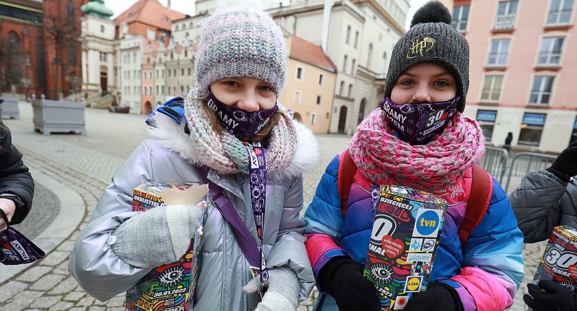 30. Finał WOŚP w Legnicy - licytacje, koncerty, zapełnione puszki [NASZA FOTORELACJA]