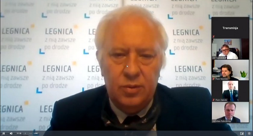 Prezydent Legnicy nie daje za wygraną. Jest nowy projekt uchwały ws. żłobków