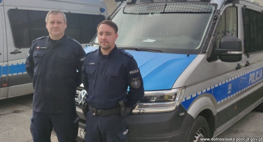 Policjanci z Legnicy to profesjonaliści! Uratowali czteroletnią dziewczynkę z Ukrainy