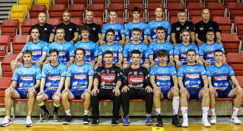 Piłkarze ręczni Siódemki jadą do Płocka grać o medal Mistrzostw Polski Juniorów