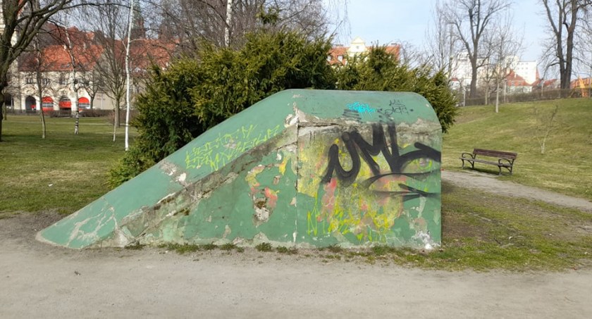 Czy Legnica jest przygotowana na bombardowanie? Radna pyta prezydenta o schrony