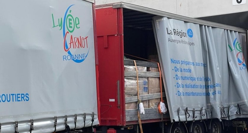 Do Legnicy dotarła pomoc humanitarna z Francji. Z Roanne przyjechało 10 ton darów dla uchodźców 