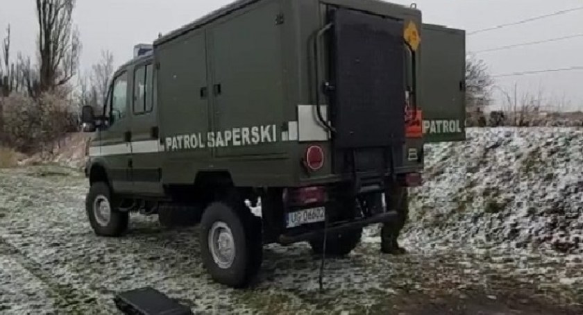 Pociski moździerzowe w Kawicach. Powojenne niewypały zostały zabezpieczone przez saperów
