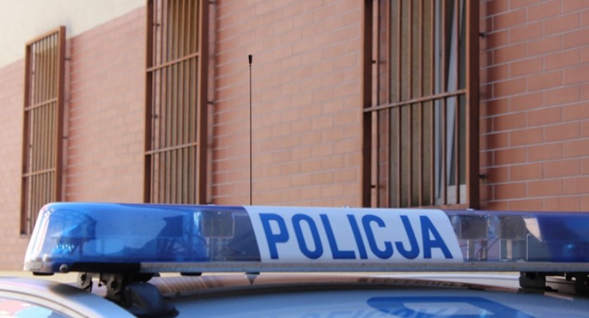 Poszukiwany listem gończym 34-latek został zatrzymany w mieszkaniu na terenie Legnicy 