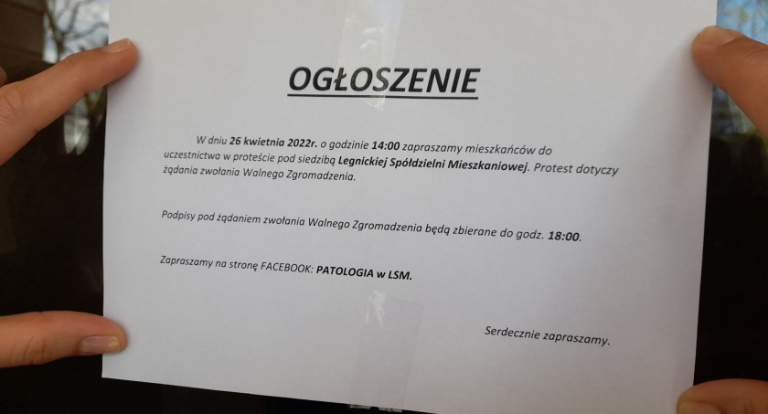 W Legnickiej Spółdzielni Mieszkaniowej wciąż wrze. Będzie kolejna manifestacja