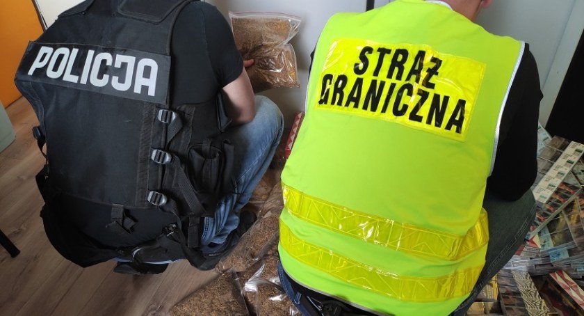 Legnica. Policja zatrzymała przemytnika nielegalnych towarów akcyzowych z Białorusi 