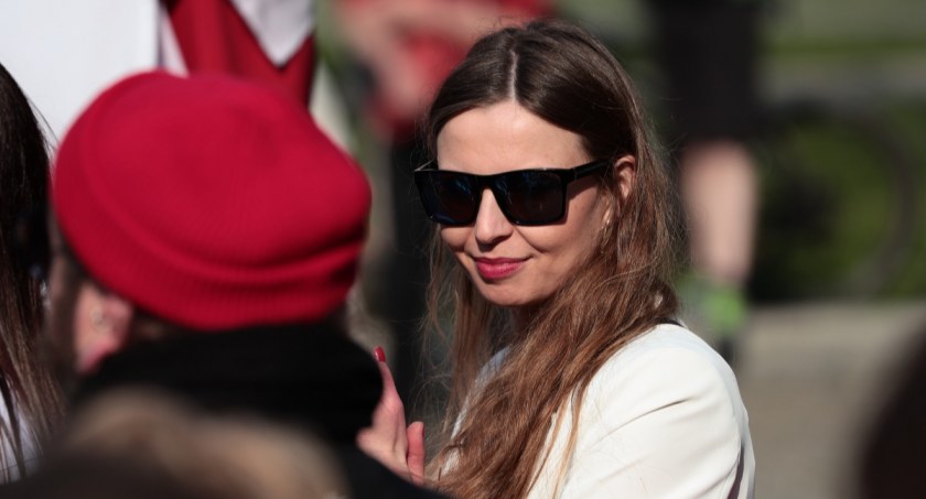 Biało-czerwona flaga i koncert Nikoli Wardy - znajdź się na zdjęciach [FOTORELACJA]