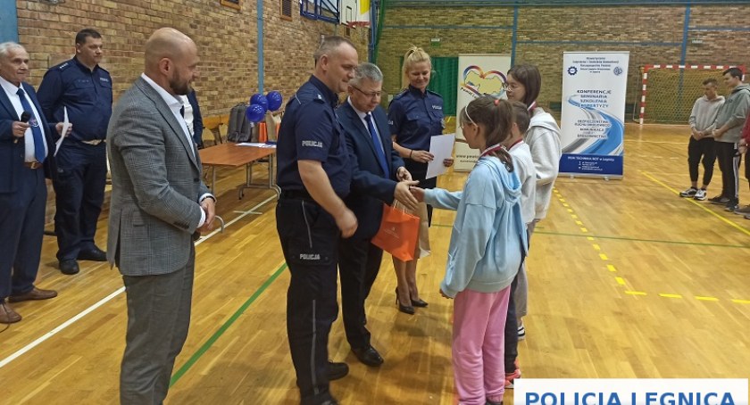 Uczniowie podstawówek rywalizowali w Ogólnopolskim Turnieju Bezpieczeństwa w Ruchu Drogowym