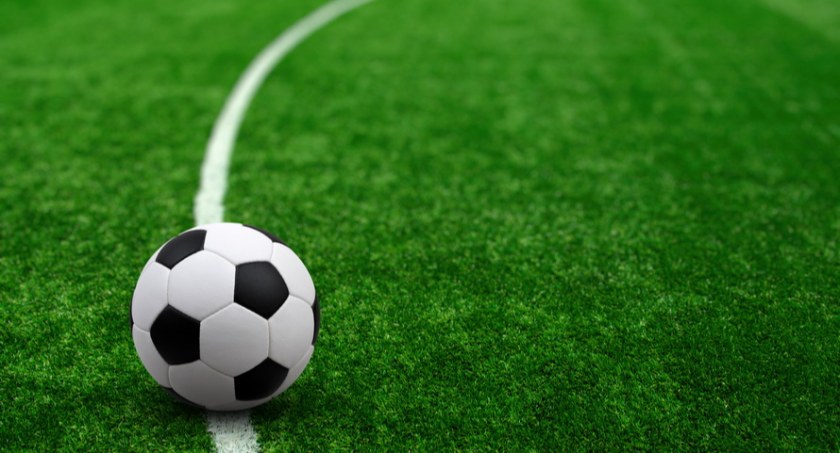 Ostatni w tym sezonie ligowy mecz Miedzi na stadionie w Legnicy. Jak wyglądają kursy bukmacherów?