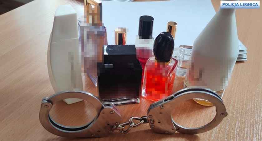 Miłośniczka kradzionych perfum poczuje zapach więzienia. 33-letnia złodziejka w rękach policji 