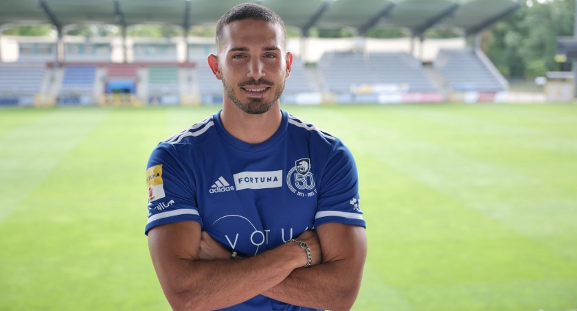 OFICJALNIE: Kolejny transfer Miedzi Legnica. Levent Gülen podpisał kontrakt
