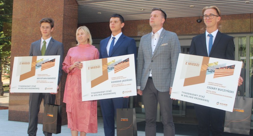 Zwycięzcy konkursu dla uczniów szkół patronackich KGHM jadą do USA