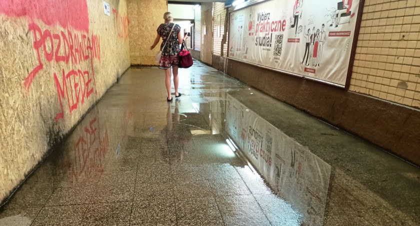 Dworzec PKP w Legnicy – wstydliwa wizytówka naszego miasta [ZDJĘCIA]