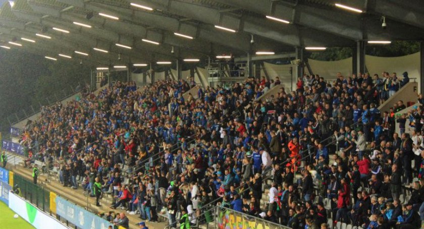 Ruszyła sprzedaż biletów na piłkarskie derby z Zagłębiem Lubin