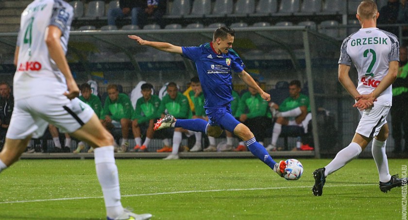 Miedź Legnica zagra z liderem ekstraklasy. Transmisja w Canal+ Sport
