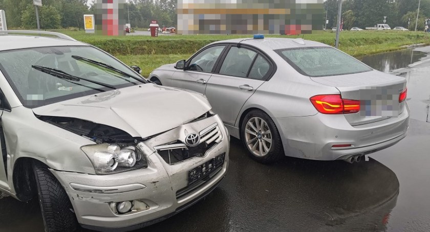 Jechał rozbitym autem i łamał przepisy ruchu drogowego. Wydmuchał 3,5 promila!