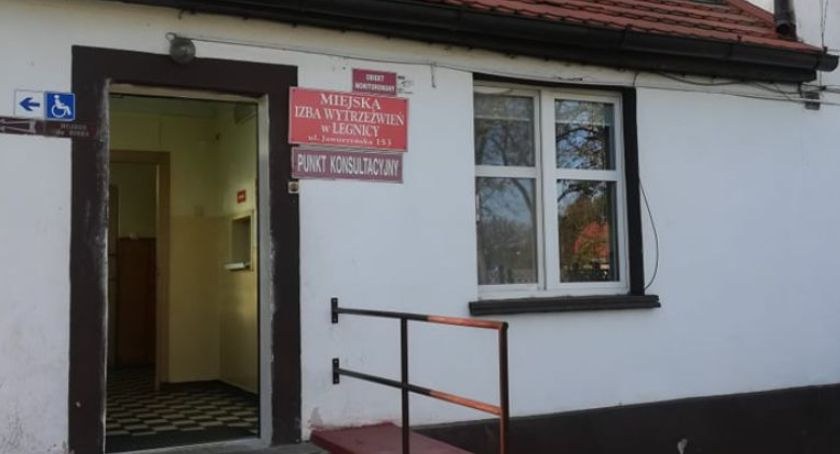Prezydent Legnicy nie zabiega o zwolnienie izby wytrzeźwień
