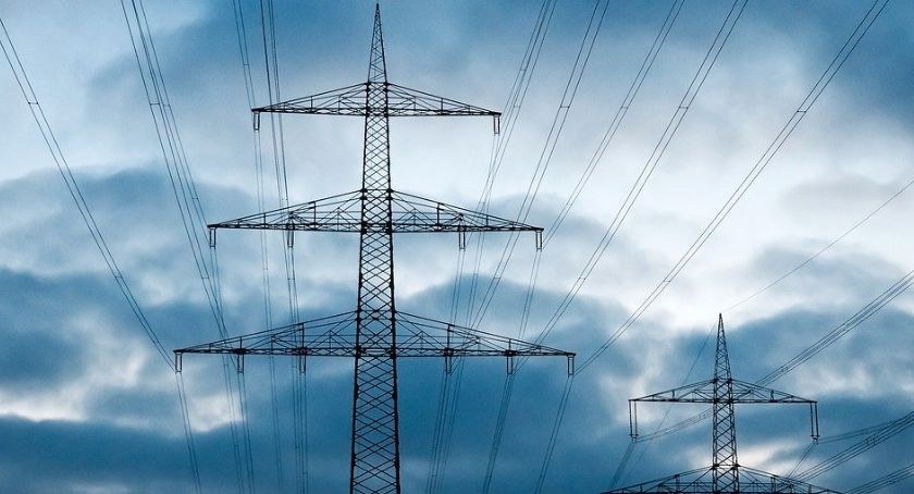 Legnica kupuje energię elektryczną. Rachunek za 2023 r. może zszokować