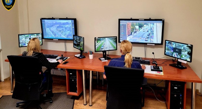 95 wykroczeń. Kontrola nie tylko w terenie. Wykorzystano monitoring