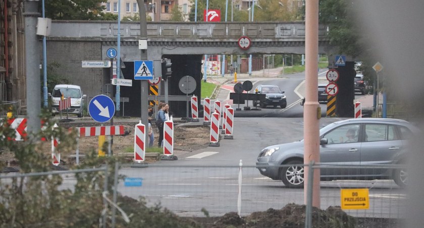 Policja lustruje drogi w powiecie legnickim. Po co? 