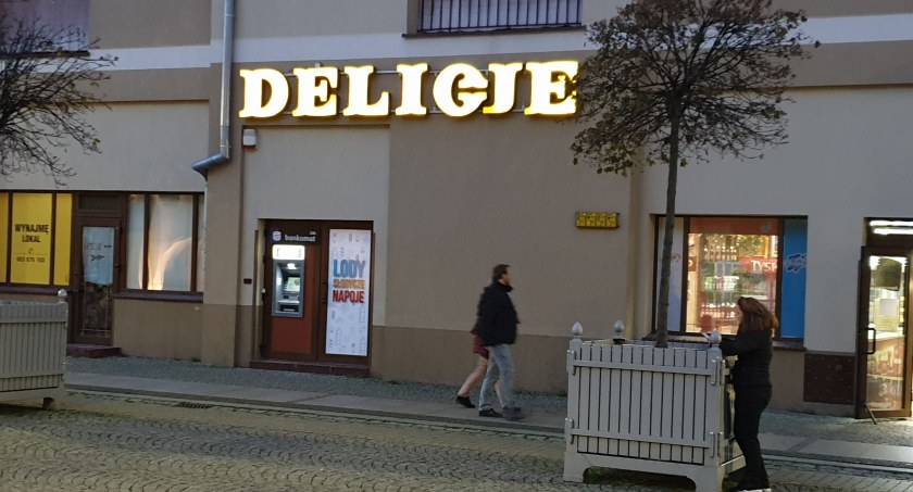 Kolejny biznes pada. Zamykają się Delicje w legnickim Rynku