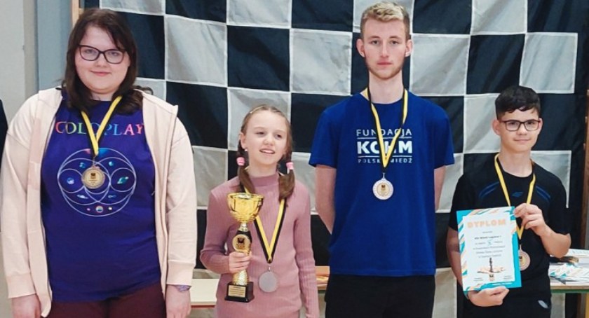 Brązowy medal dla szachistów Miedzi