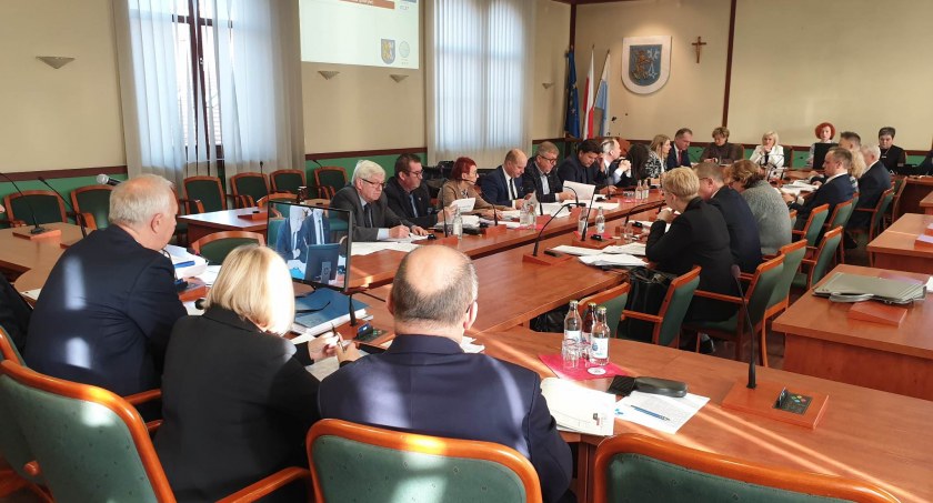 Kolejny pułkownik? Radni przyjęli nową strategię dla Legnicy