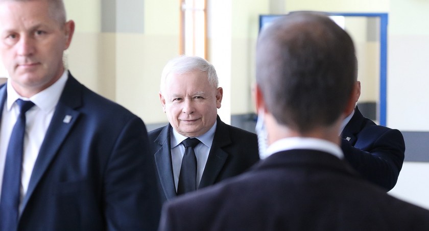 Wolnych miejsc na spotkanie z Kaczyńskim brak
