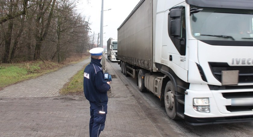 Ochroniarz zatrzymał pijanego kierowcę ciężarówki 