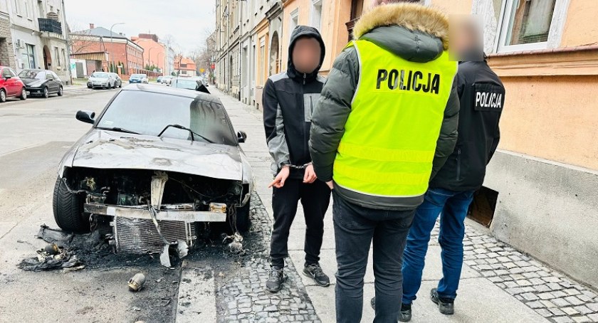 Policja potwierdza: ujęła seryjnego podpalacza