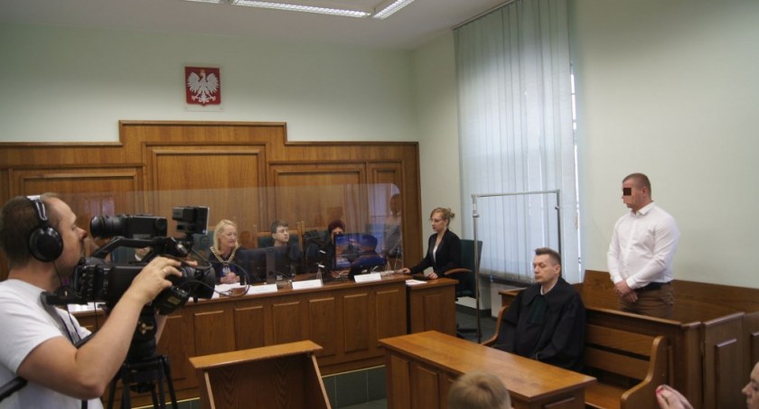 Sprawa śmierci Sławomira Nowiczonka. Co musi zrobić sąd?