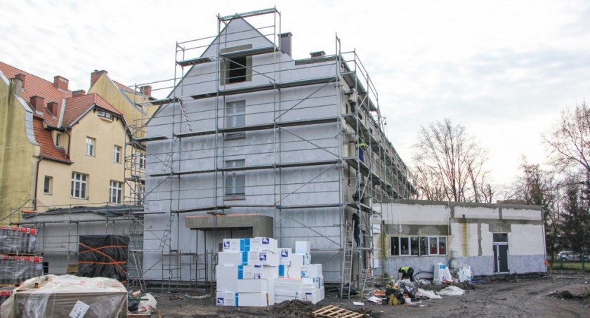 1,3 mln zł dla Legnicy na Dom Opieki nad Matką i Dzieckiem