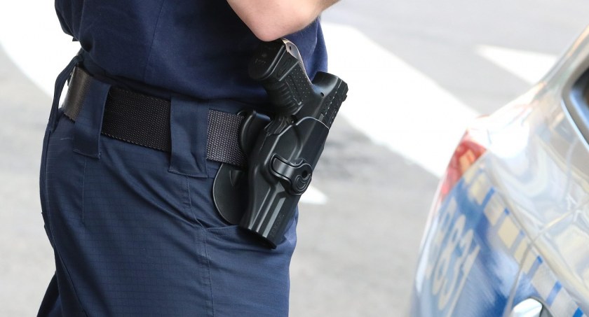 Policja zatrzymała złodzieja, który strzelał do ochroniarza