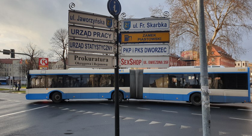 W MPK brakuje kierowców. Spółka ratuje się nadgodzinami