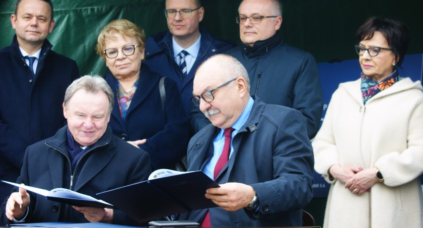 Podpisano umowę na rewitalizację linii kolejowej z Legnicy do Złotoryi